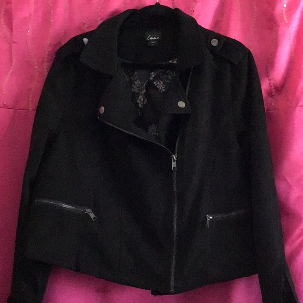 Women’s zip up jacket